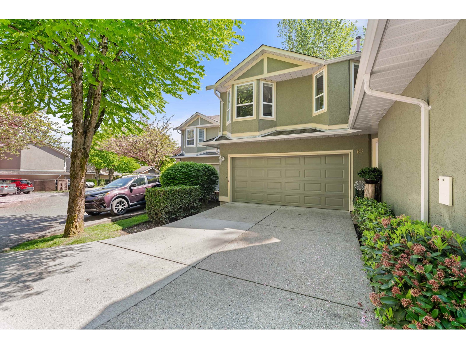 Property at 63 16061 85 AVENUE image 3