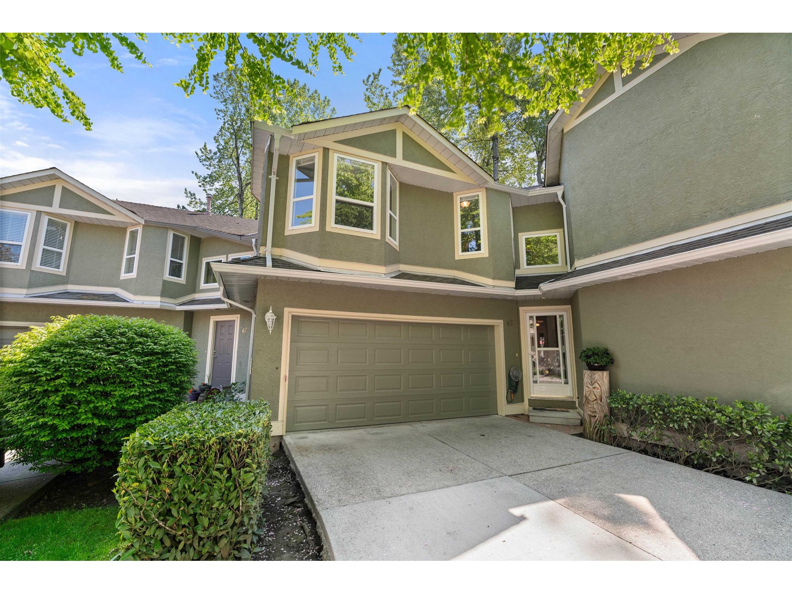 Property at 63 16061 85 AVENUE image 2