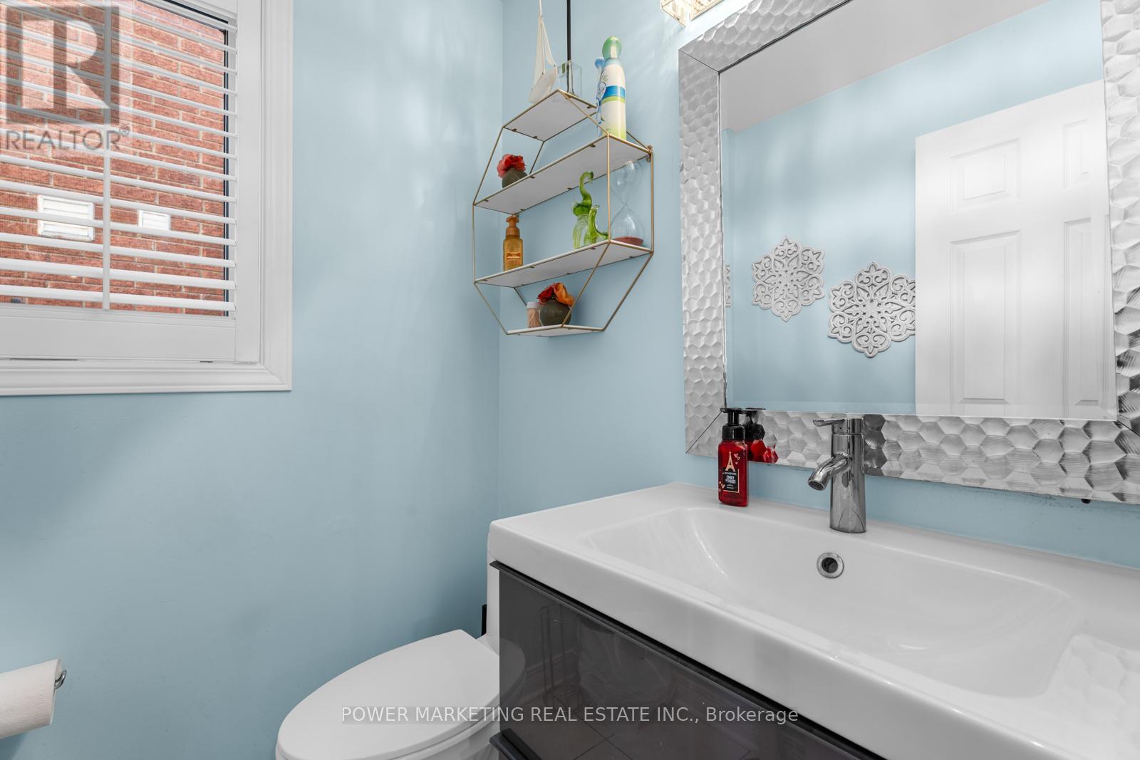 143 Borealis Crescent, Ottawa, Ontario  K1K 4T9 - Photo 13 - X12127170