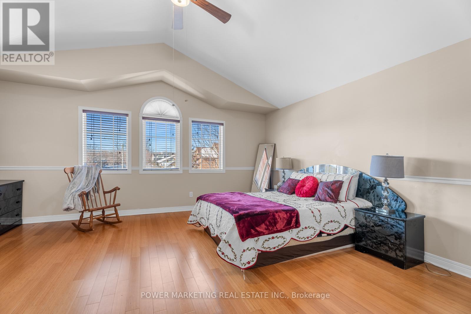 143 Borealis Crescent, Ottawa, Ontario  K1K 4T9 - Photo 31 - X12127170