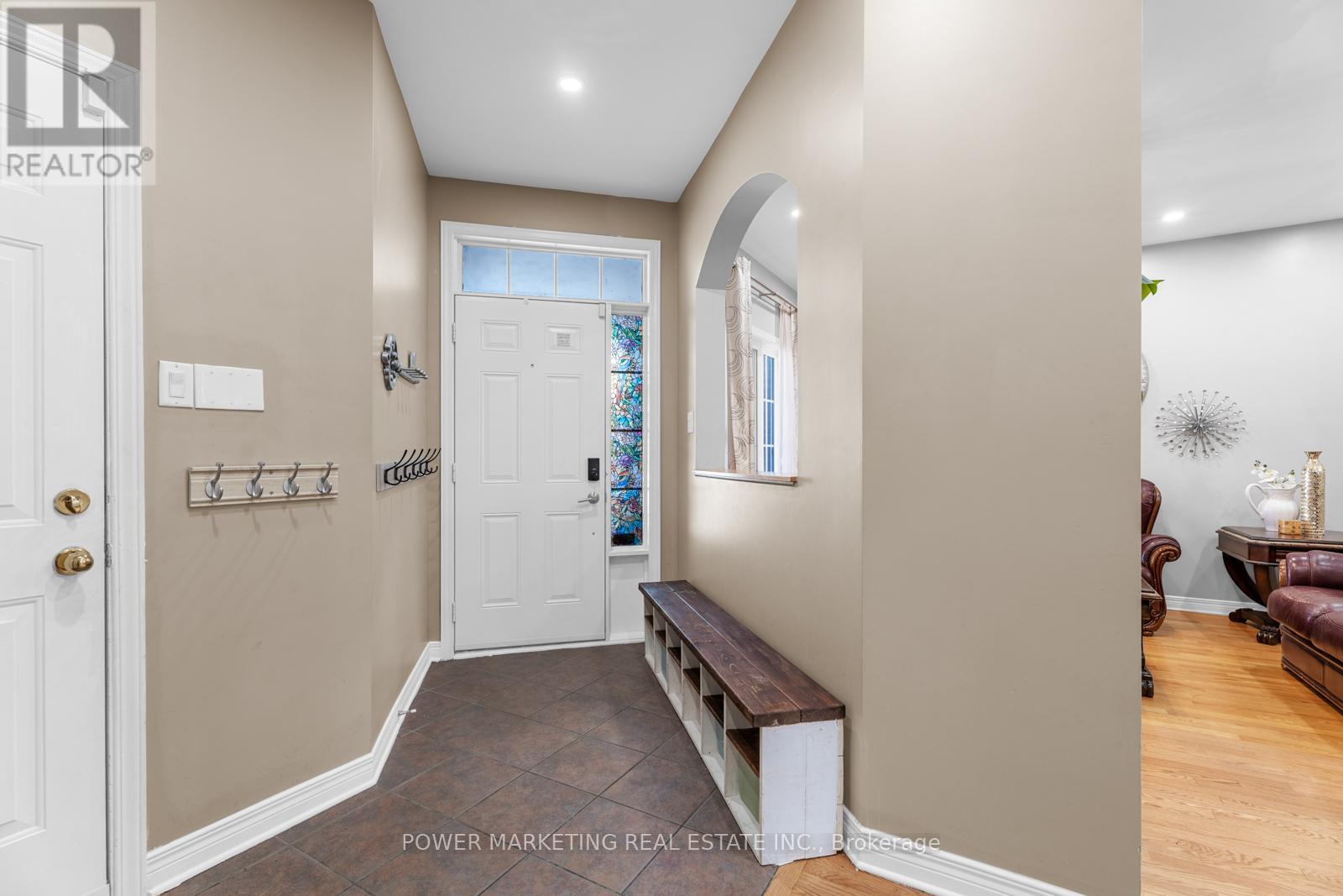 143 Borealis Crescent, Ottawa, Ontario  K1K 4T9 - Photo 6 - X12127170