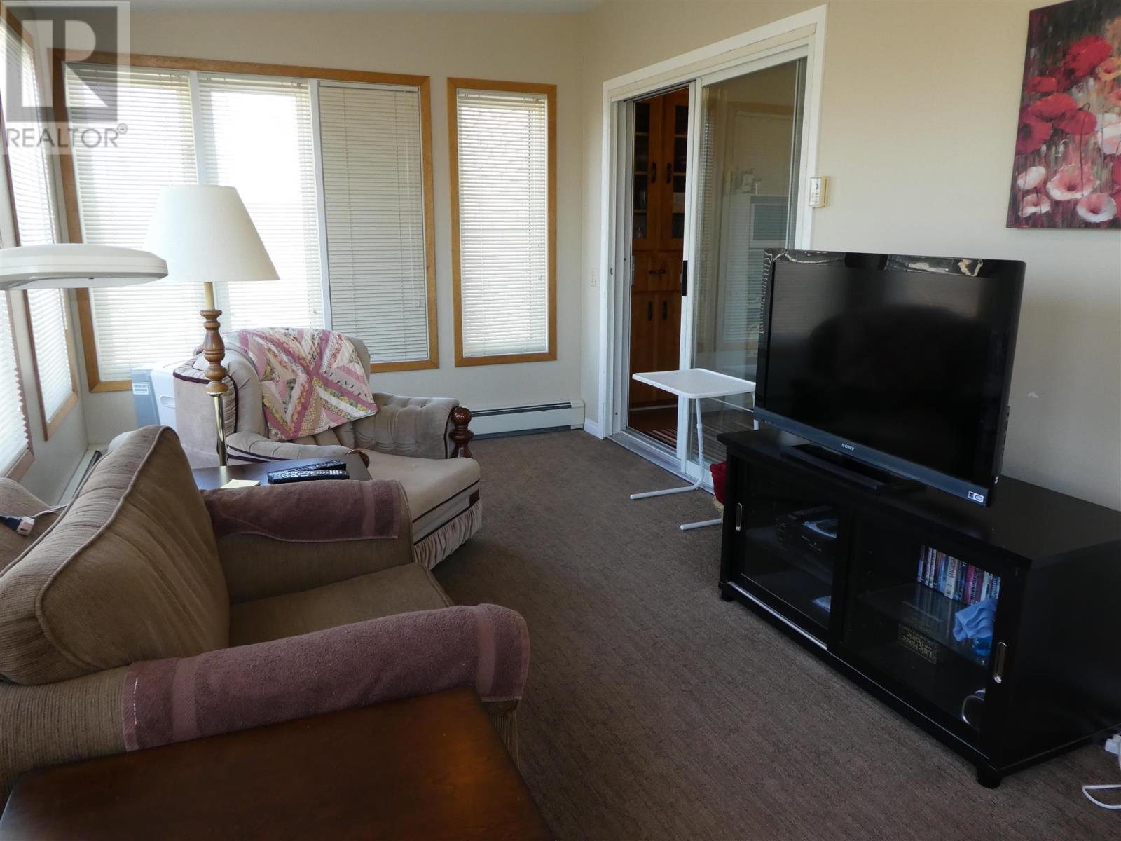 120 Indian Road, Longlac, Ontario  P0T 2A0 - Photo 18 - TB251002