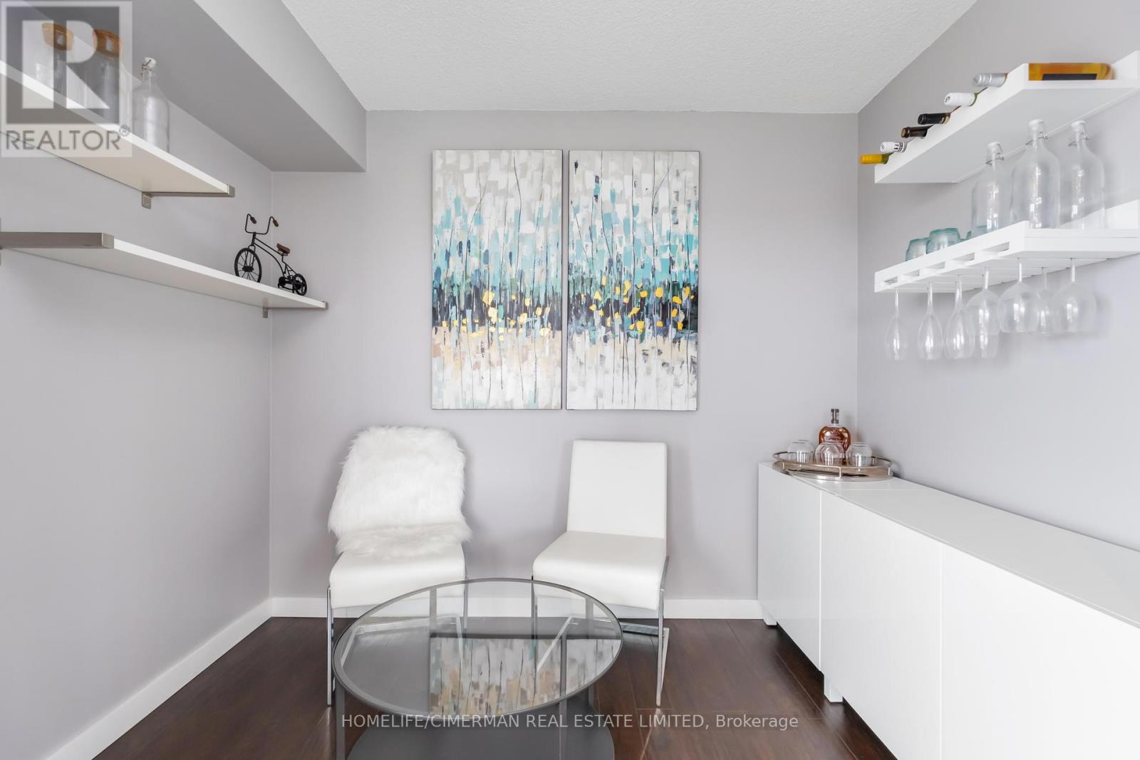 607 - 120 Dallimore Circle, Toronto (Banbury-Don Mills), Ontario  M3C 4J1 - Photo 4 - C12125629