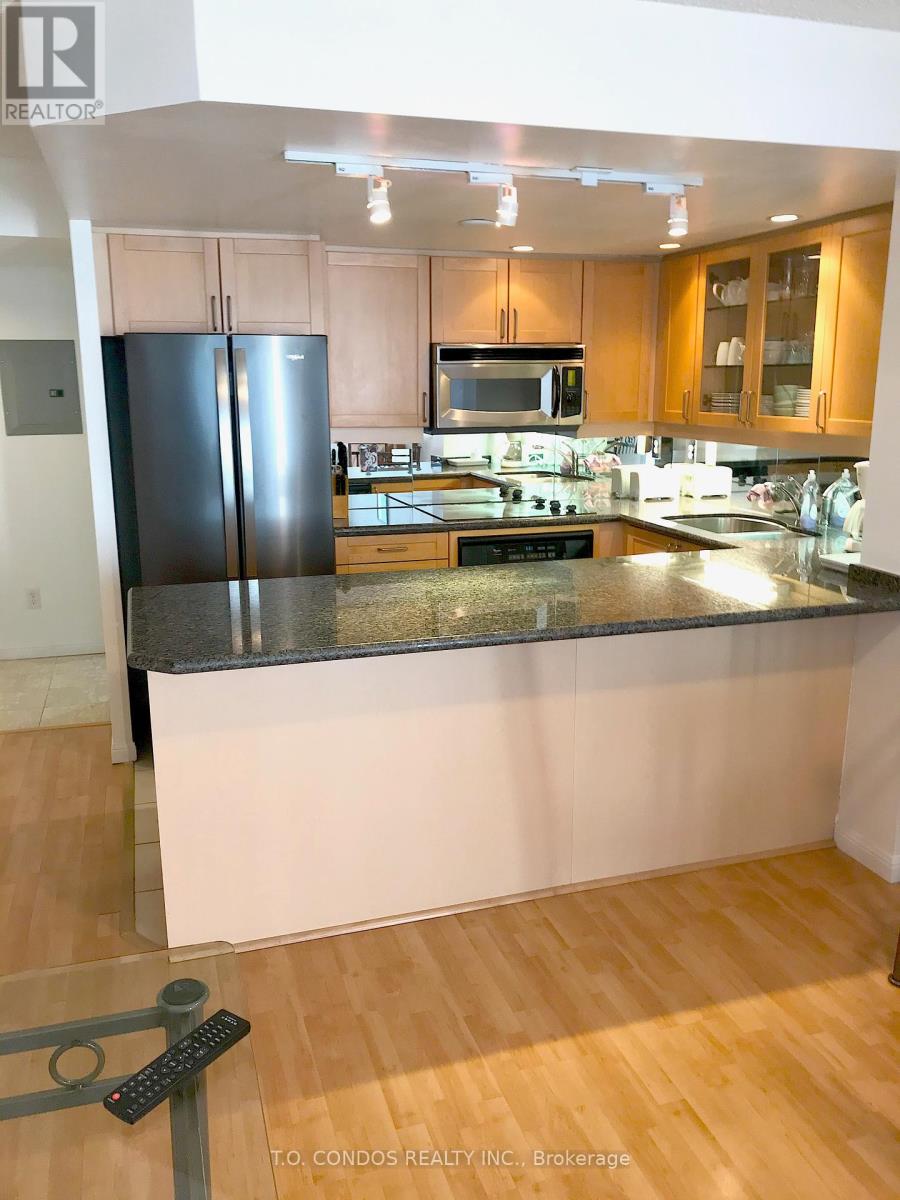 710 - 140 Simcoe Street, Toronto, Ontario  M5H 4E9 - Photo 11 - C12126956