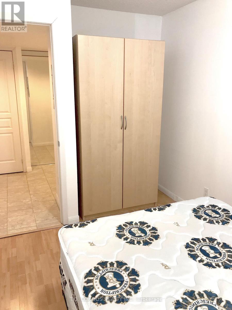 710 - 140 Simcoe Street, Toronto, Ontario  M5H 4E9 - Photo 6 - C12126956