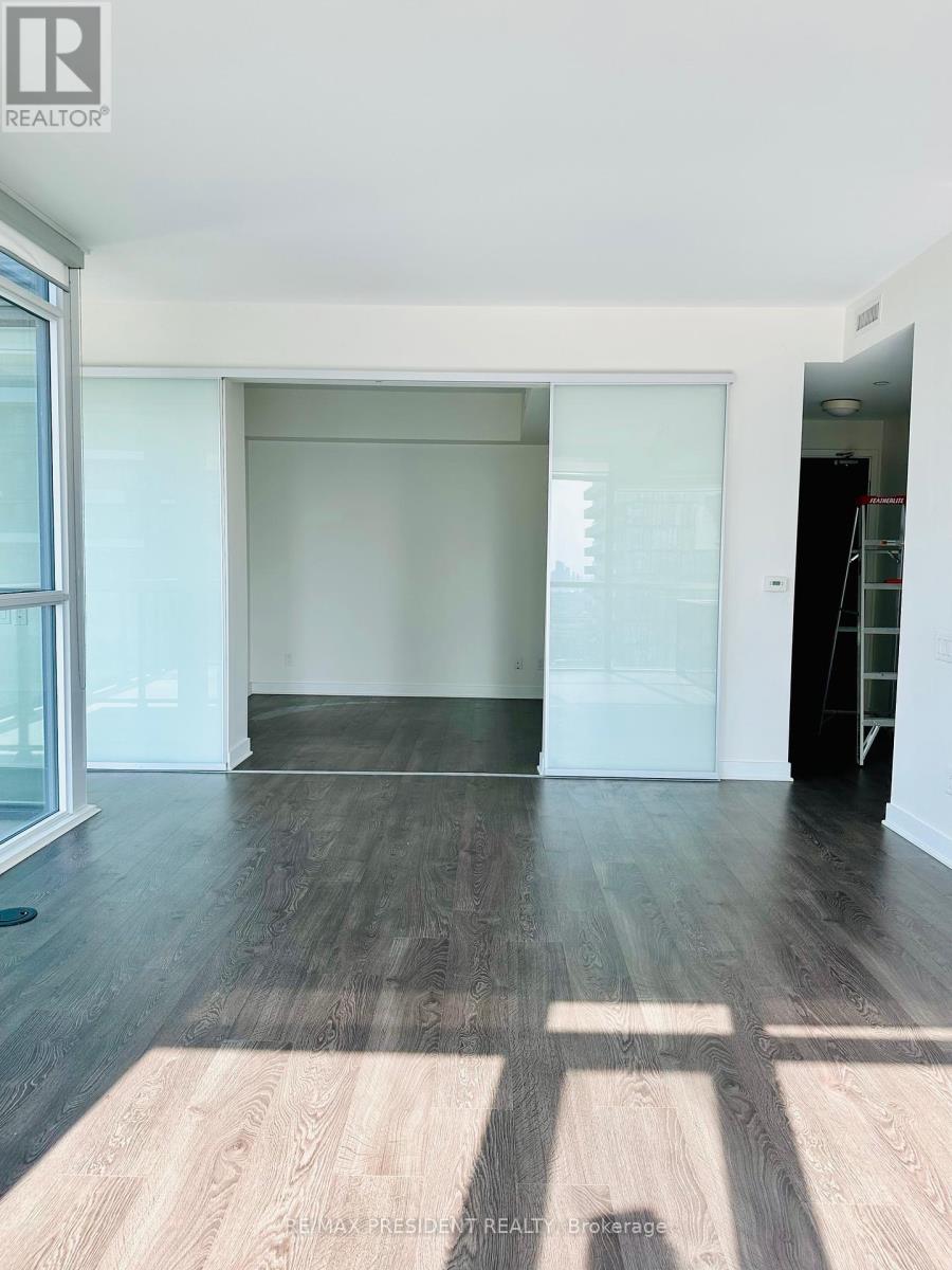 3404 - 290 Adelaide Street W, Toronto, Ontario  M5V 1P7 - Photo 18 - C12126980
