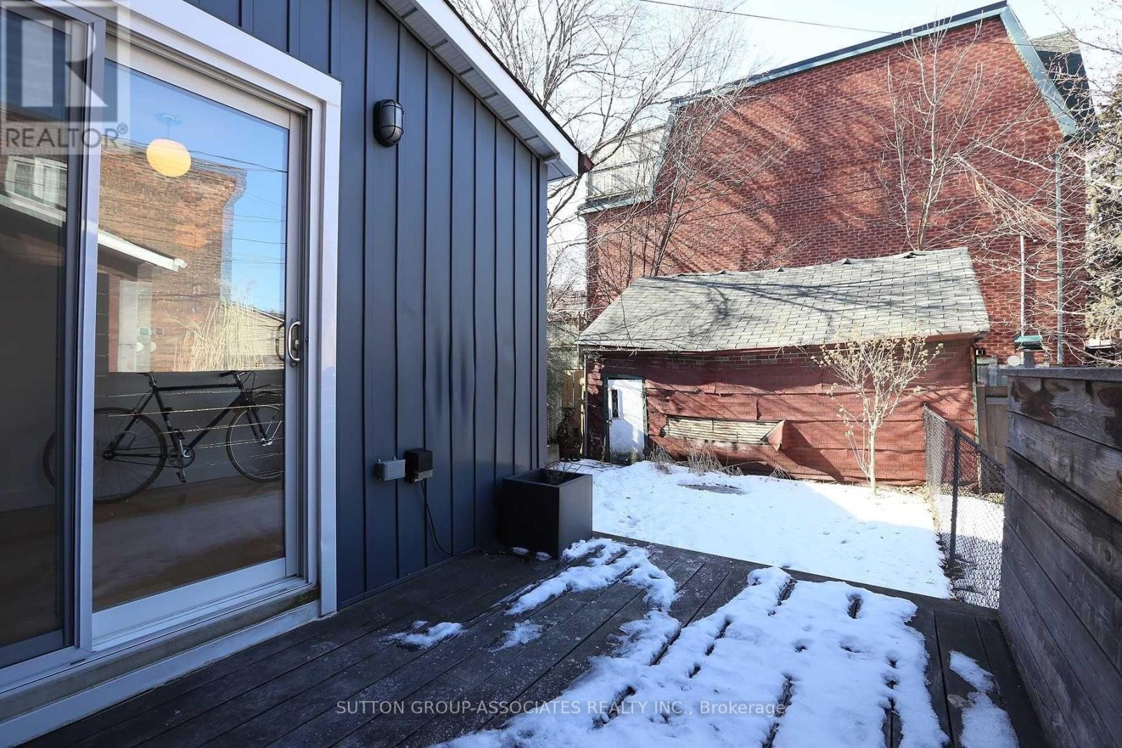 318 Brock Avenue, Toronto (Dufferin Grove), Ontario  M6K 2M4 - Photo 16 - C12126996