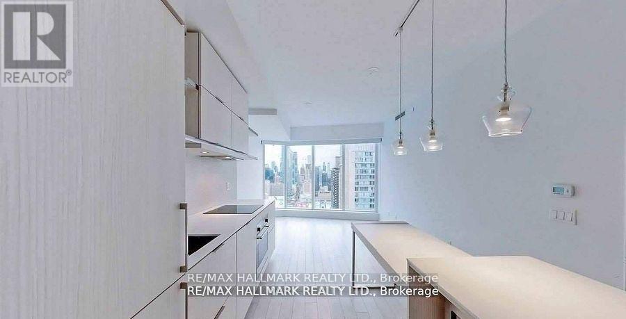 3114 - 197 Yonge Street, Toronto, Ontario  M5B 1M4 - Photo 17 - C12127018