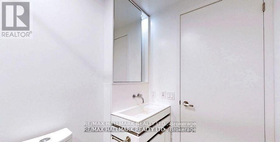 3114 - 197 Yonge Street, Toronto, Ontario  M5B 1M4 - Photo 21 - C12127018