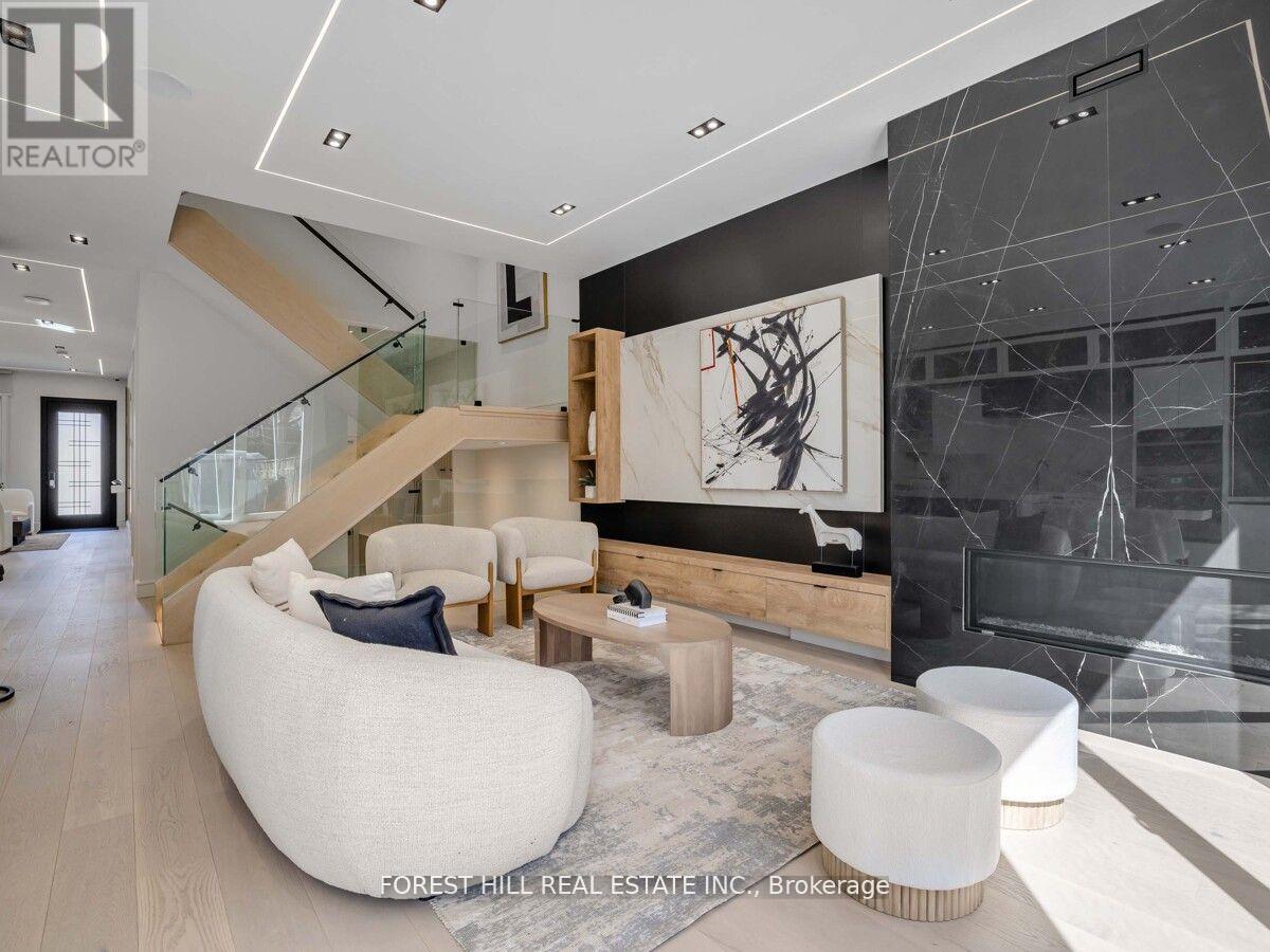 Property at 151 DEWBOURNE AVENUE image 3