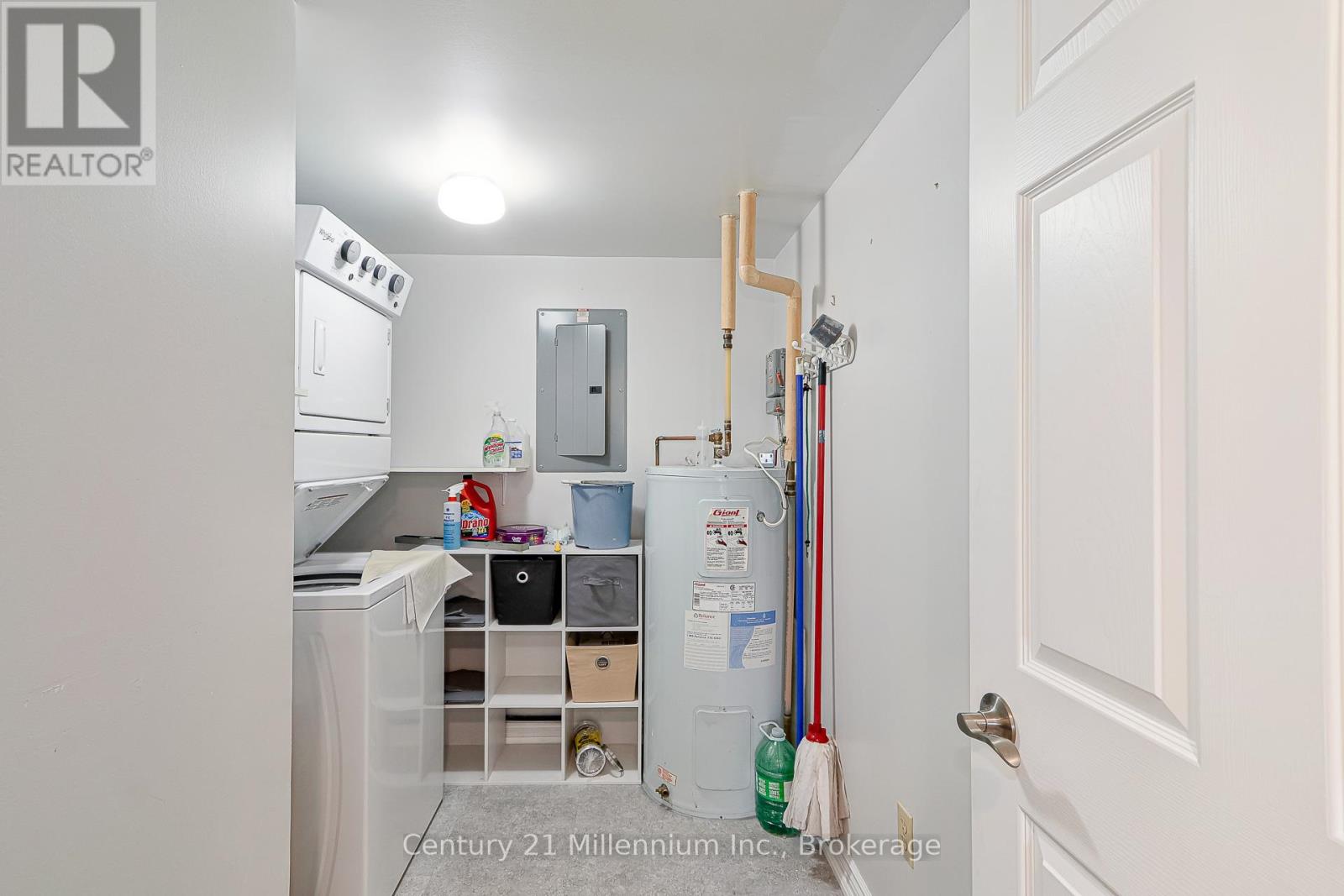 401 - 172 Eighth Street, Collingwood, Ontario  L9Y 4T2 - Photo 13 - S12127270