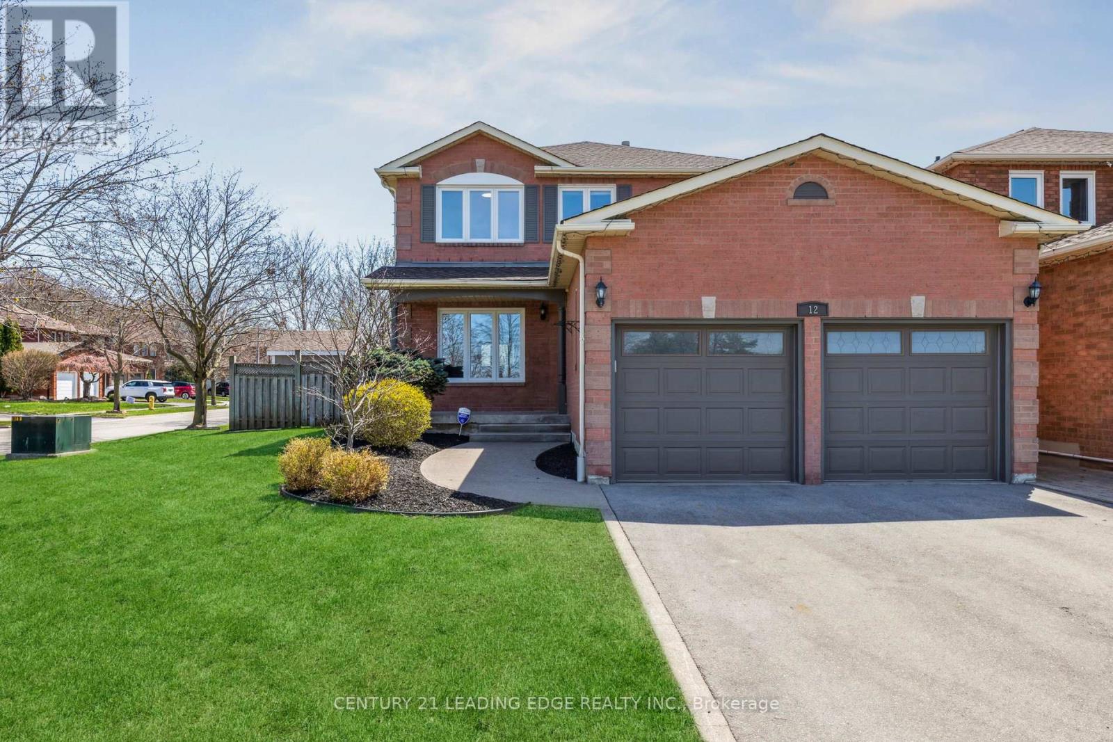 12 TURRIFF CRESCENT, Ajax, Ontario