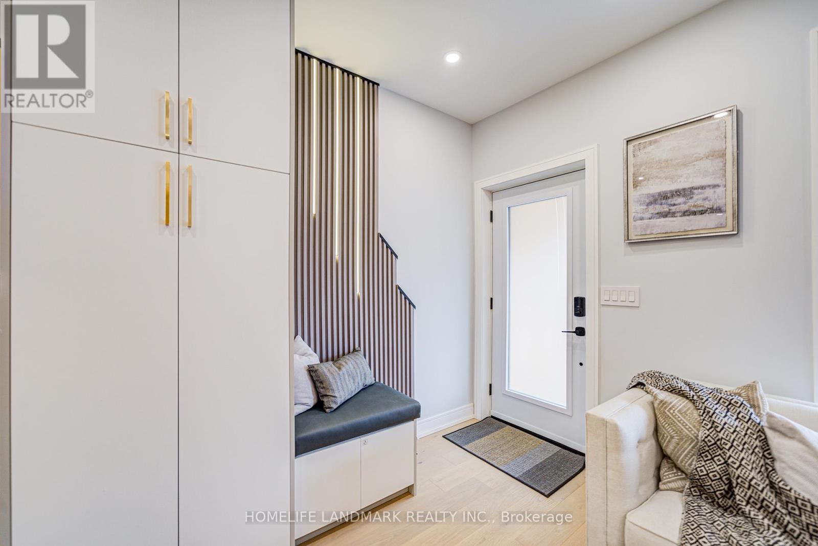 770 Pape Avenue, Toronto, Ontario  M4K 3S7 - Photo 2 - E12127052