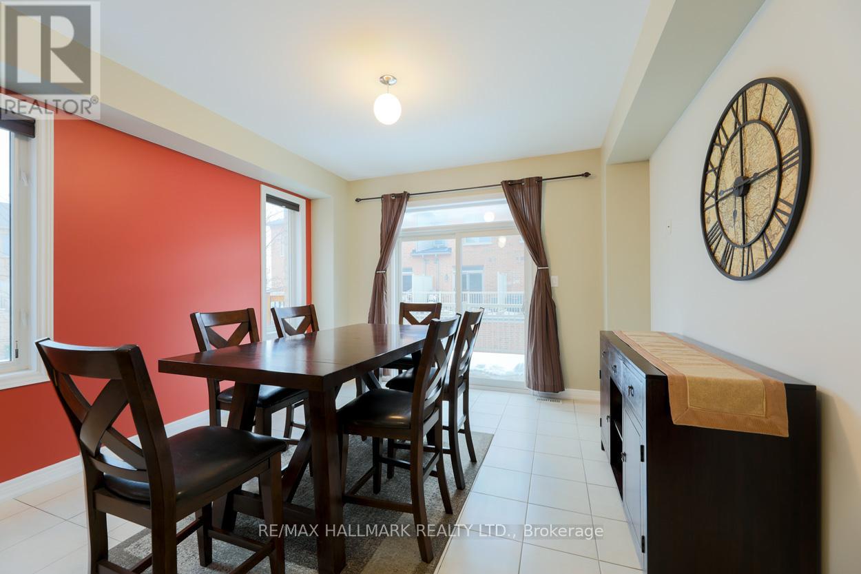 Property at 22 BELANGER CRESCENT image 5