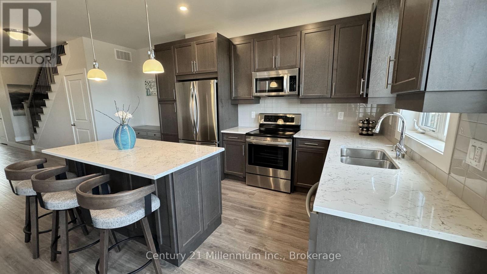 142 Red Pine Street, Blue Mountains, Ontario  L9Y 0Z3 - Photo 14 - X12127232