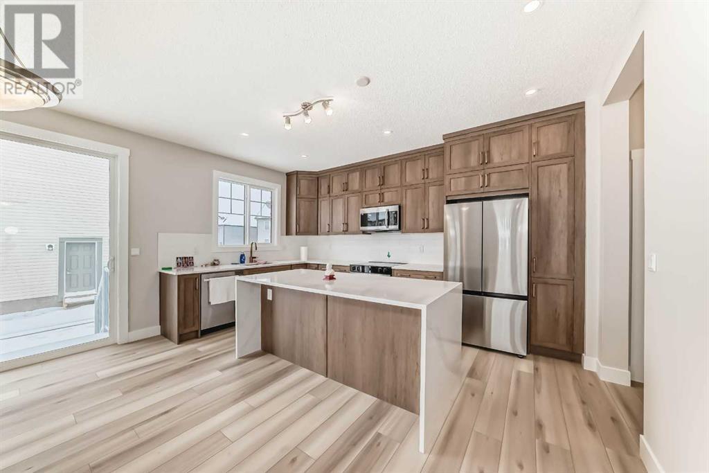 Property at 1062 Southwinds Green SW image 4