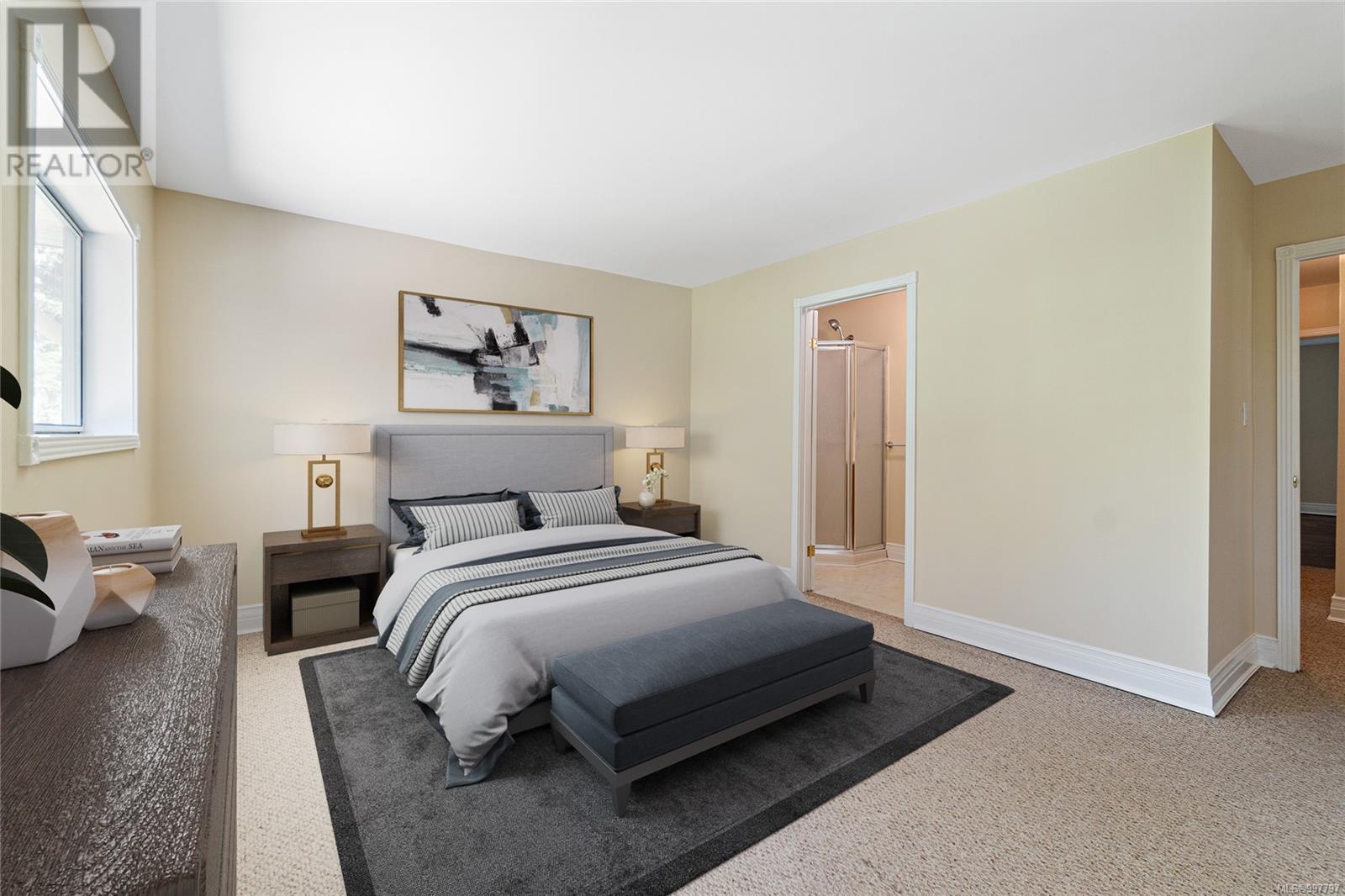 Property at 190 Rosislos Blvd image 5
