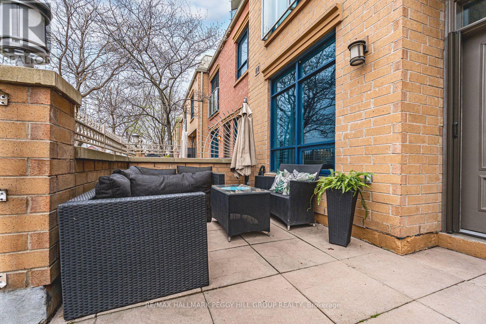 6 Victoria Street, Barrie, Ontario  L4N 6G2 - Photo 16 - S12127071