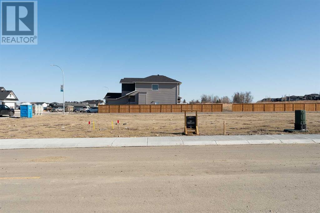 20 Lakewood Way, Strathmore, Alberta  T1P 2J4 - Photo 9 - A2215672