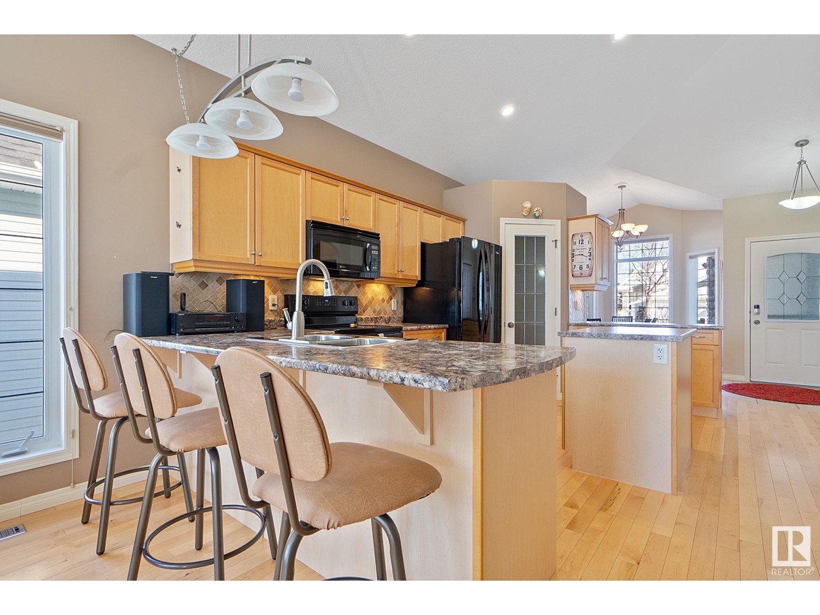 Property at 26 BRIARWOOD VG image 3