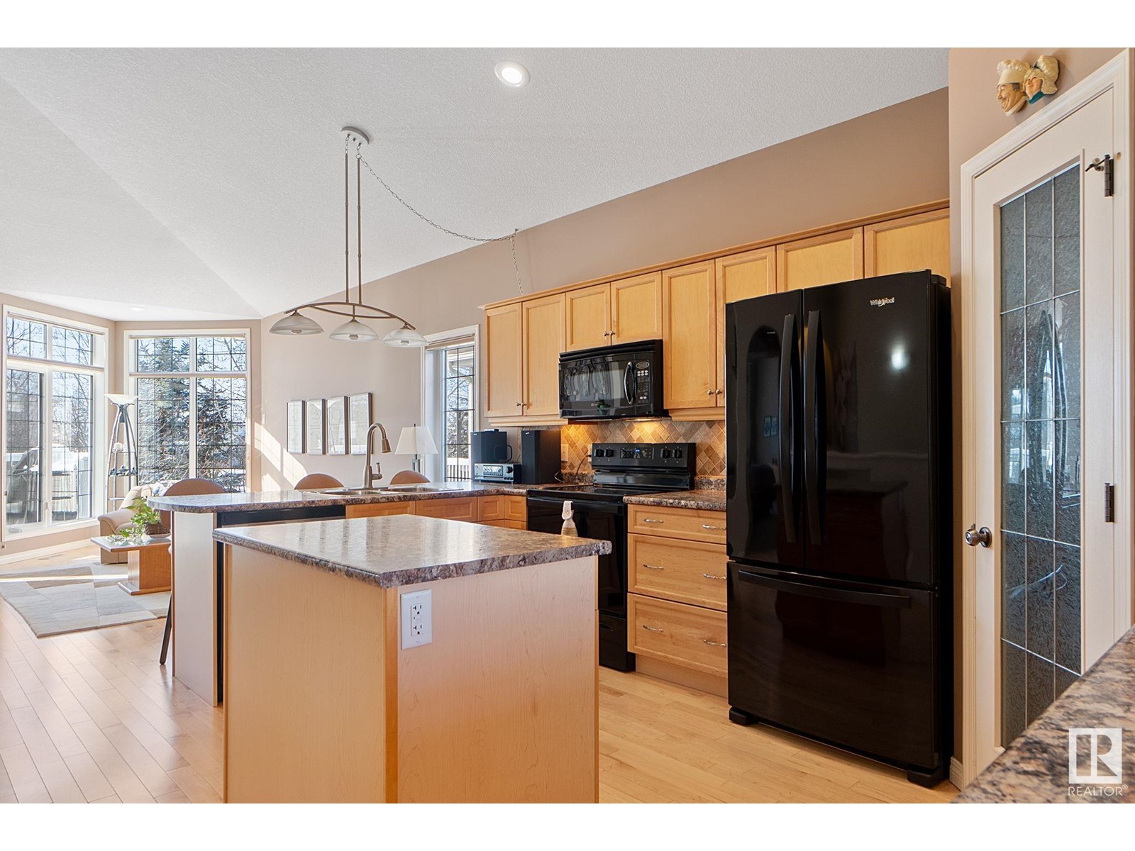 Property at 26 BRIARWOOD VG image 5