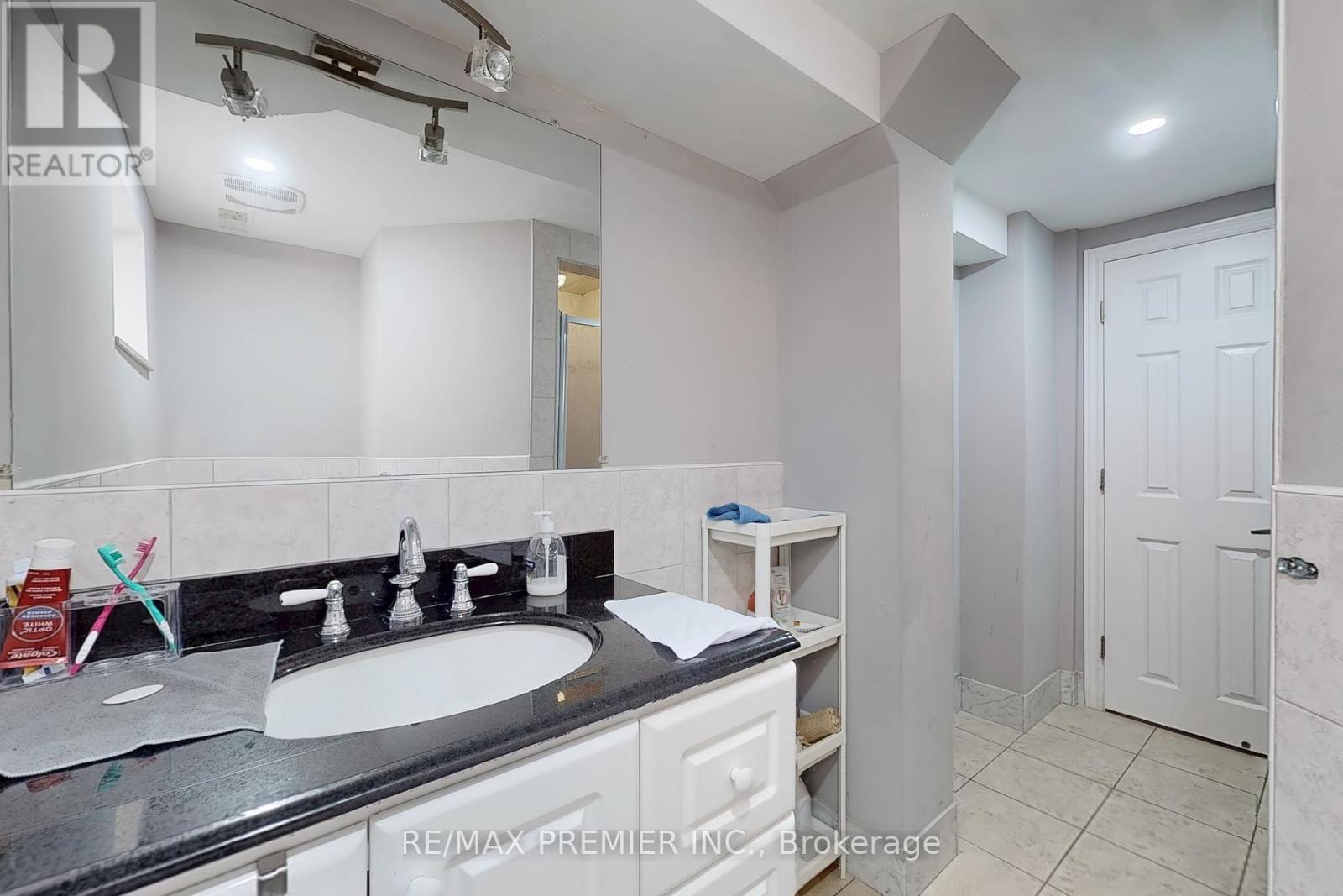 262 Richard Clark Drive, Toronto, Ontario  M3M 1W4 - Photo 24 - W12126981