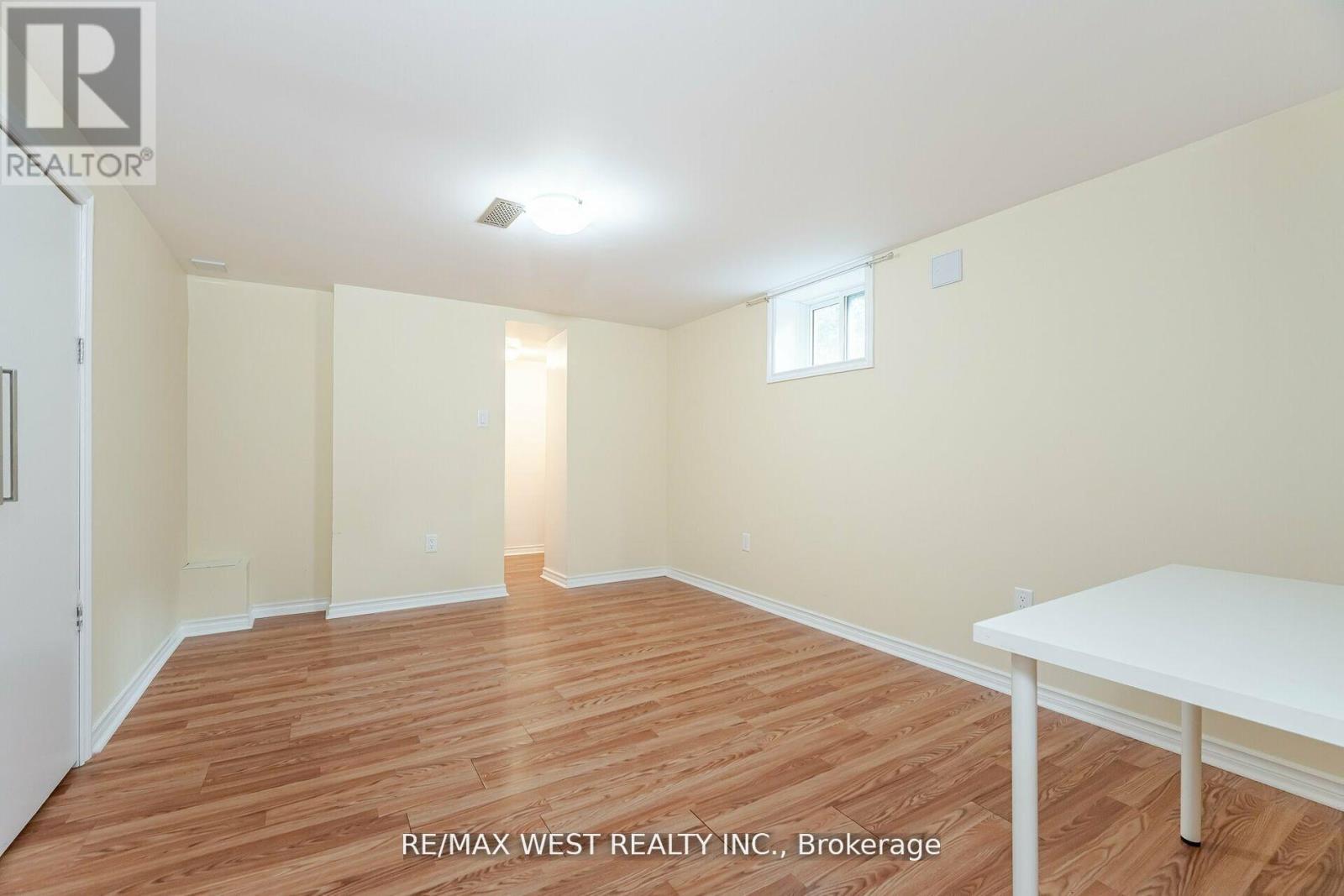 12 Gordon Park Drive, Toronto, Ontario  M9B 1J6 - Photo 31 - W12127046