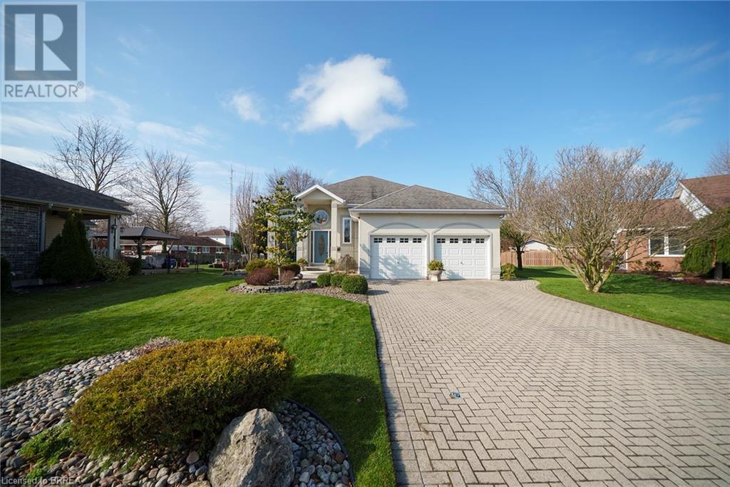 Property at 7 WESTMINISTER Court image 1