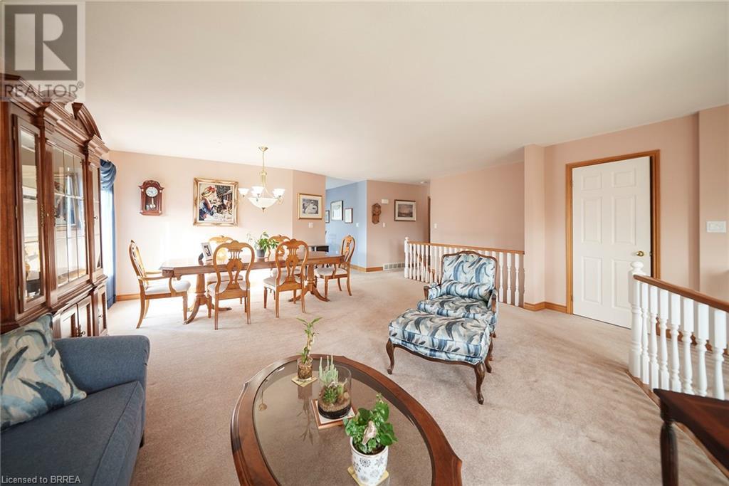 Property at 7 WESTMINISTER Court image 5
