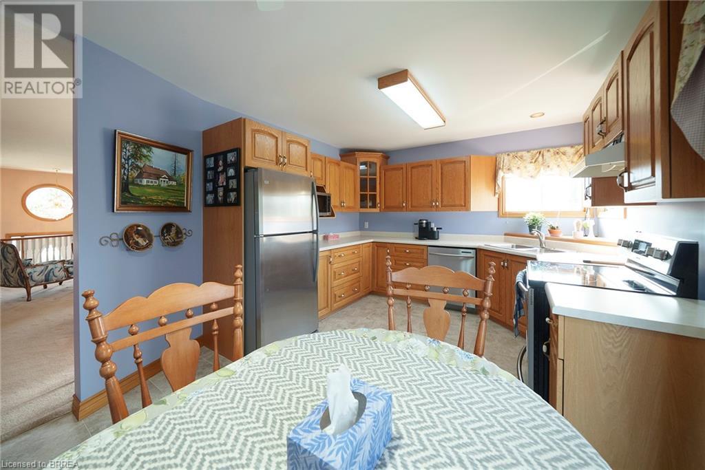 7 Westminister Court, Chatham, Ontario  N7L 5K8 - Photo 7 - 40725203