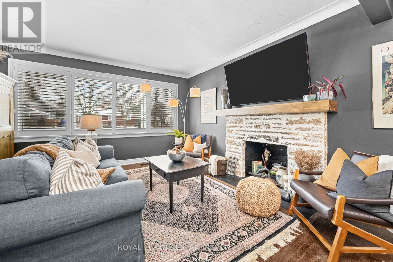 Property at 111 LEITCH DRIVE image 5