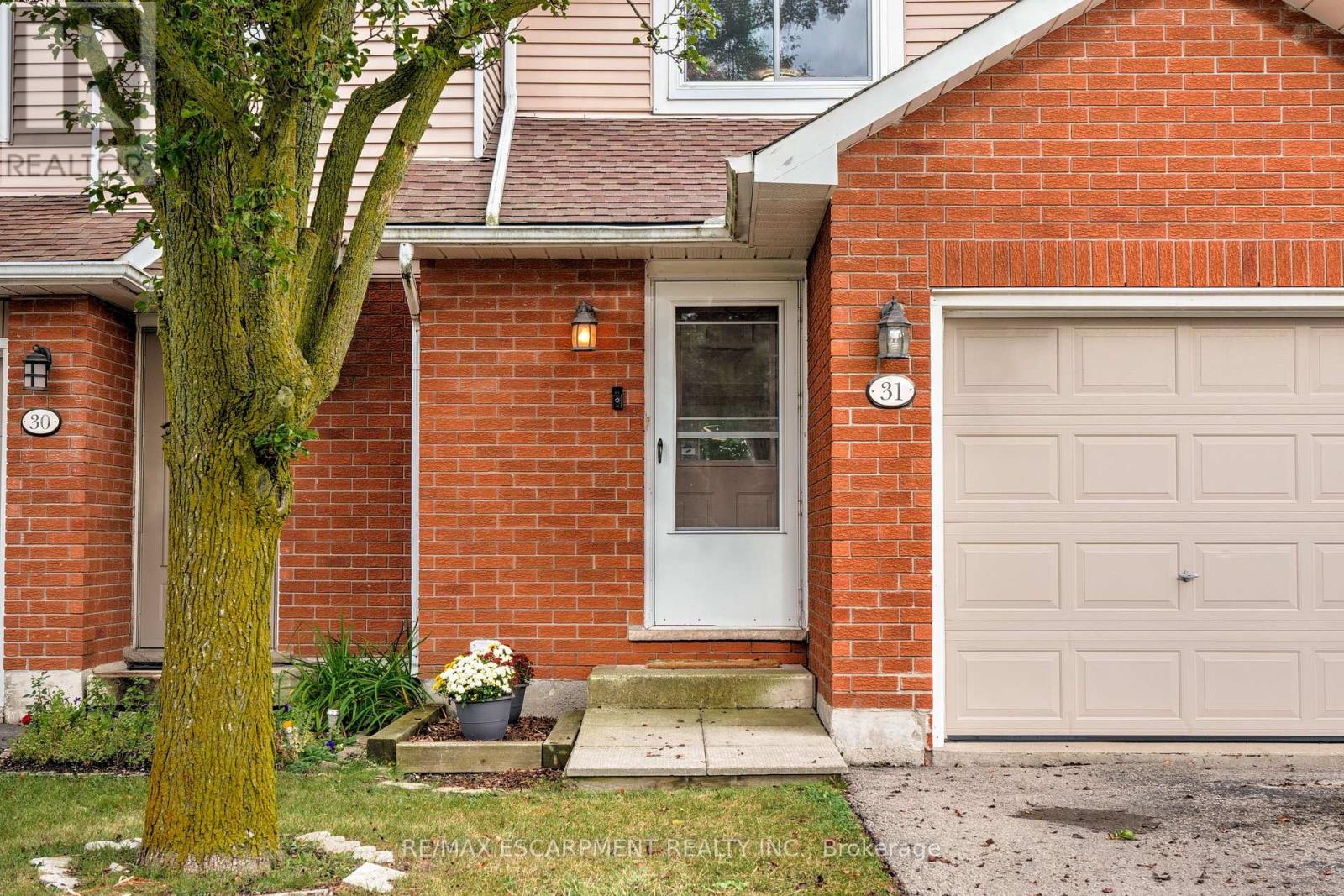Property at 31 - 386 HIGHLAND ROAD W image 3