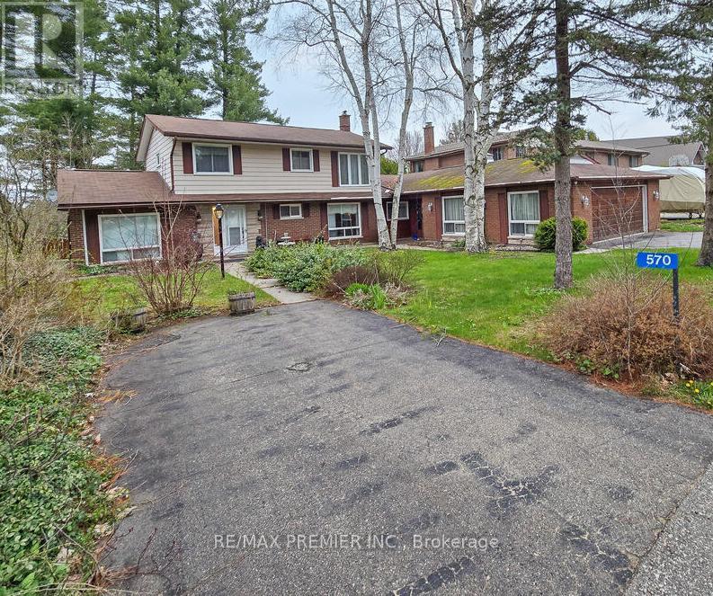 570 PHILLIP STREET E, Gravenhurst, Ontario