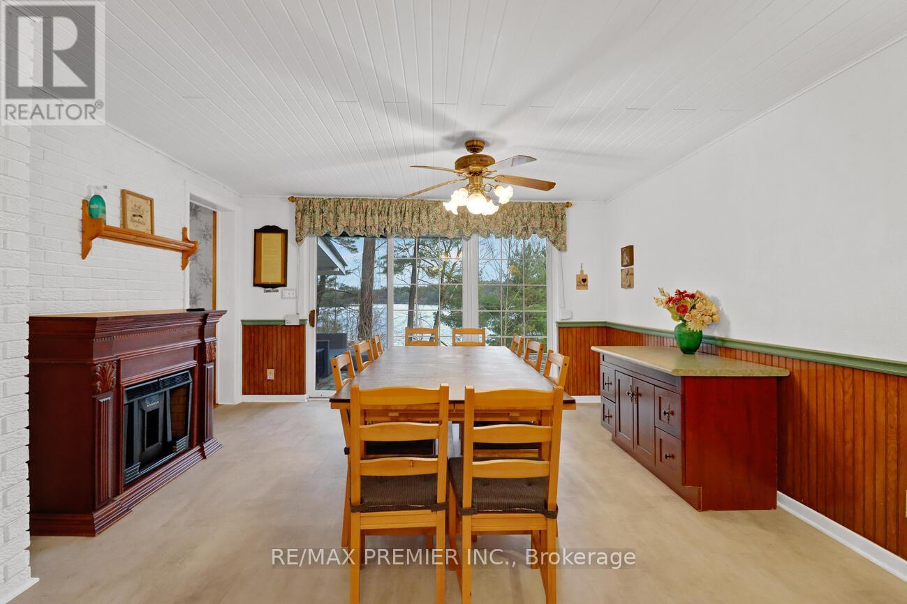 570 Phillip Street E, Gravenhurst, Ontario  P1P 1M3 - Photo 12 - X12127057