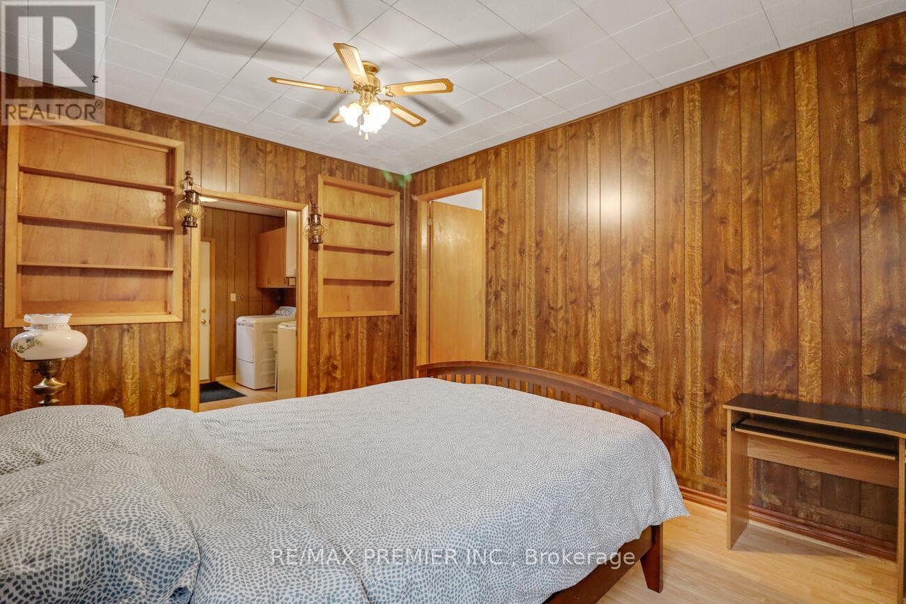 570 Phillip Street E, Gravenhurst, Ontario  P1P 1M3 - Photo 20 - X12127057