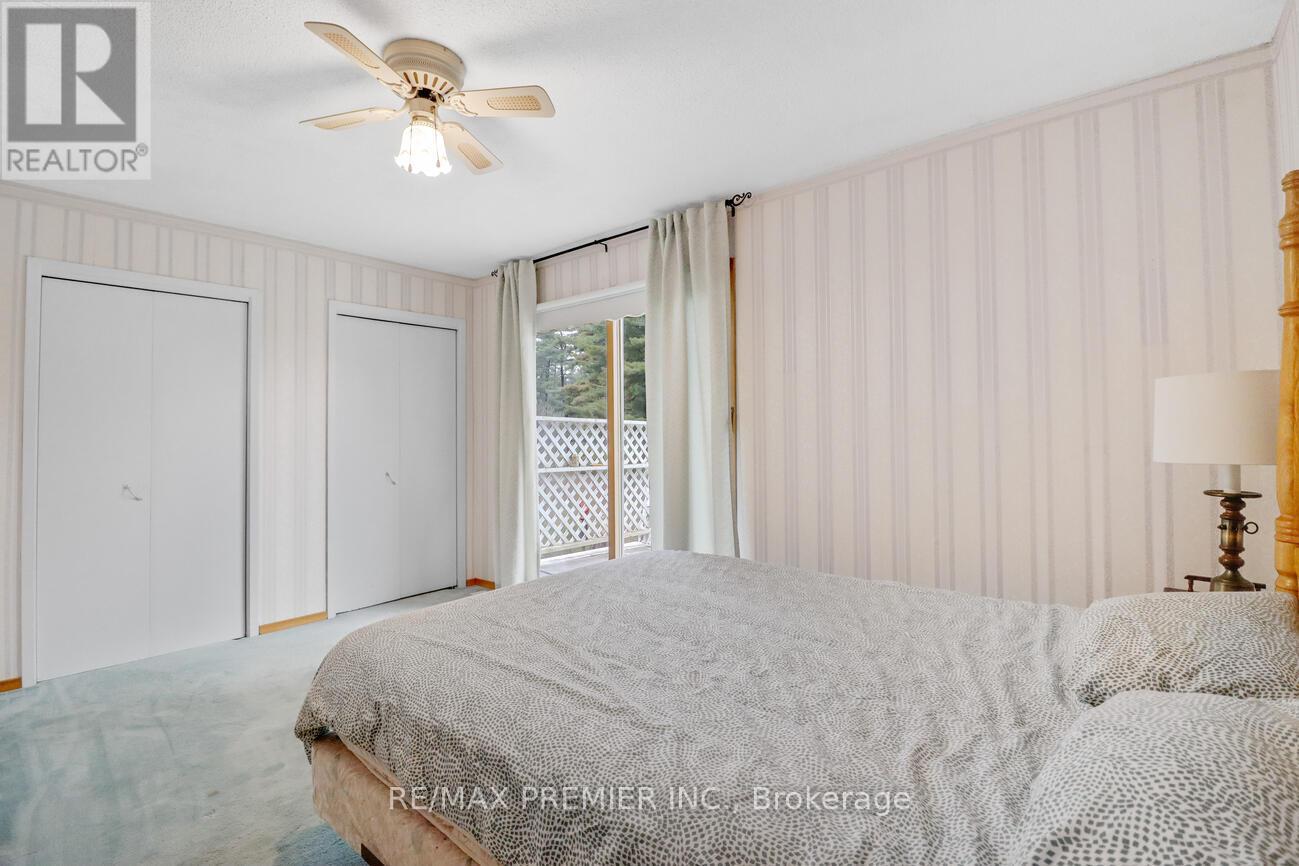 570 Phillip Street E, Gravenhurst, Ontario  P1P 1M3 - Photo 21 - X12127057