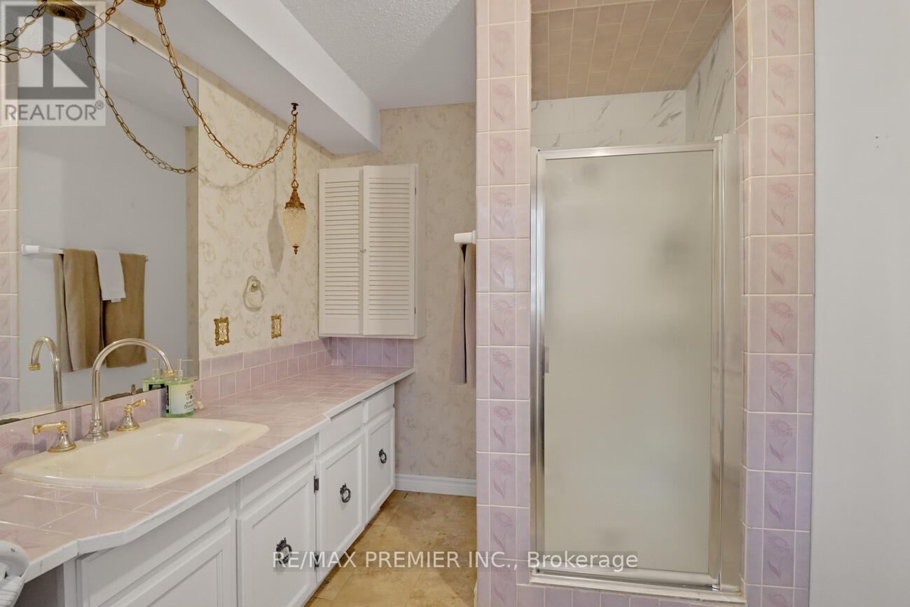 570 Phillip Street E, Gravenhurst, Ontario  P1P 1M3 - Photo 29 - X12127057