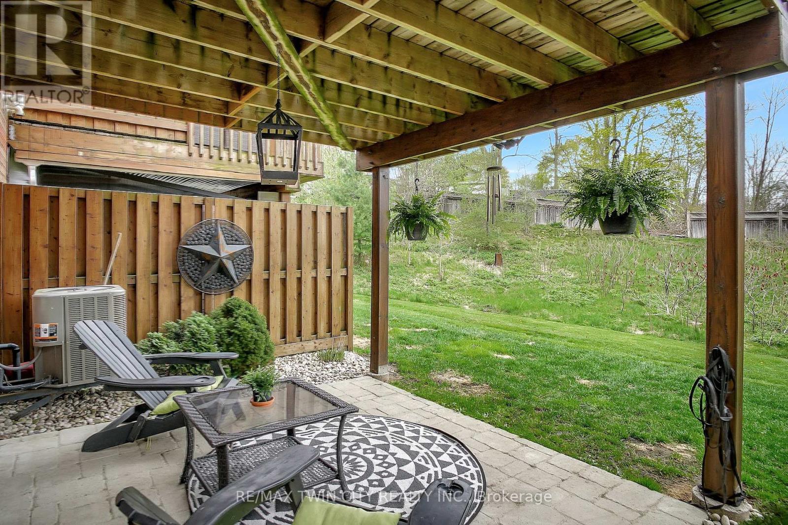 Property at 6 - 535 MARGARET STREET image 4