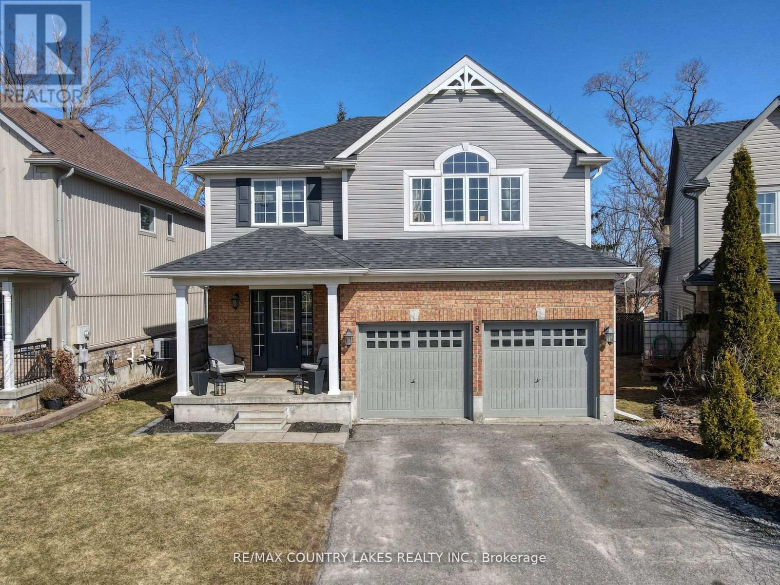 8 Fallingbrook Crescent, Kawartha Lakes, Ontario  K9V 0B3 - Photo 1 - X12127142