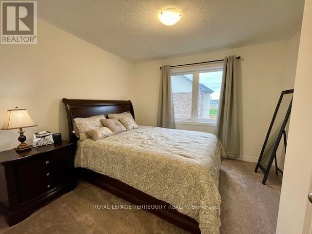 3090 Michelangelo Road, Burlington, Ontario  L7M 0Z6 - Photo 23 - W12126935