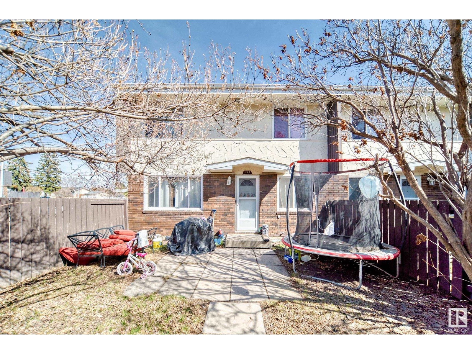 157 Roseland Vg Nw, Edmonton, Alberta  T5E 5R6 - Photo 2 - E4428889