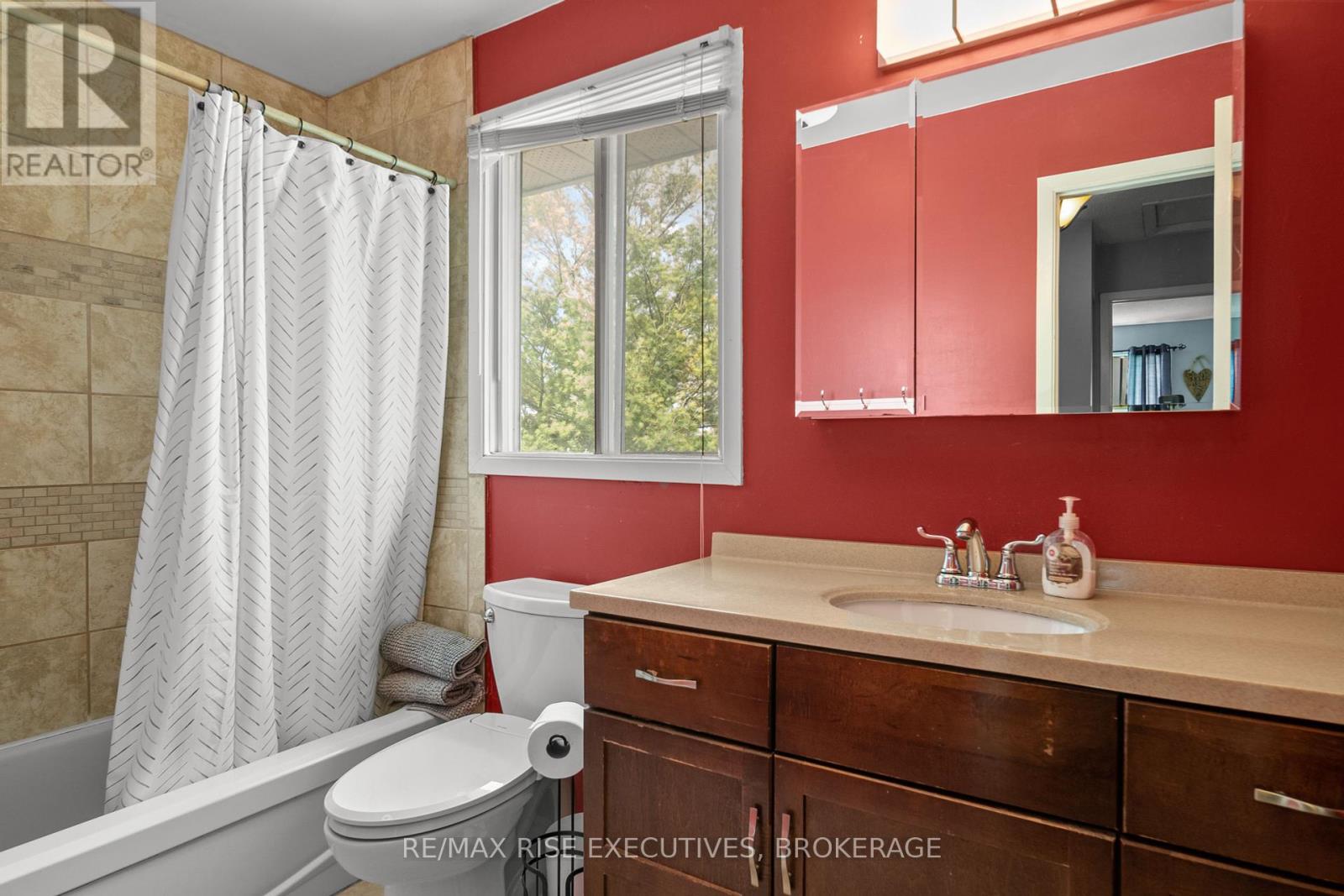 1137 Bittersweet Place, Kingston, Ontario  K7P 2G7 - Photo 21 - X12127435