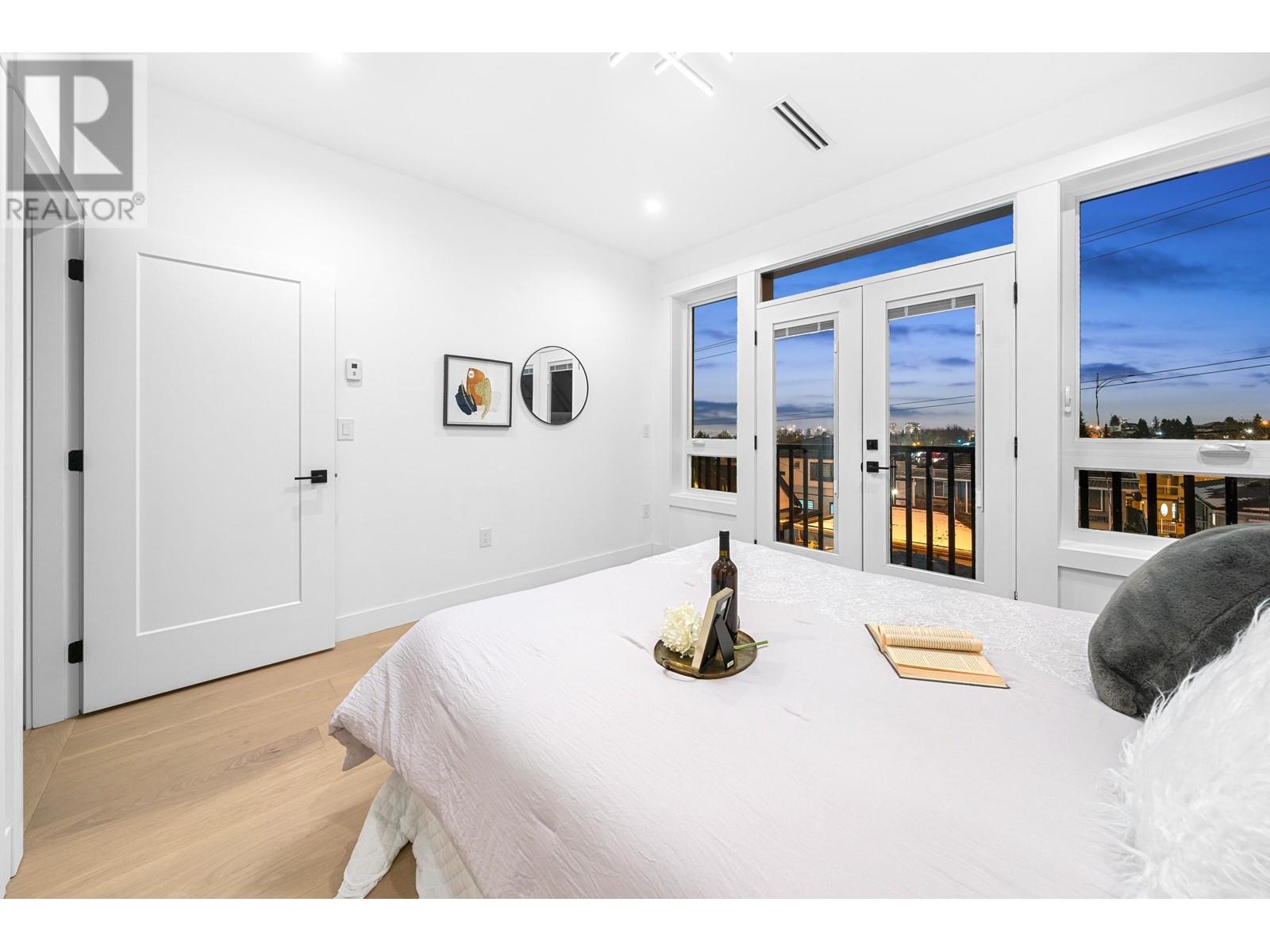 4990 Sherbrooke Street, Vancouver, British Columbia  V5W 3M2 - Photo 24 - R2997425