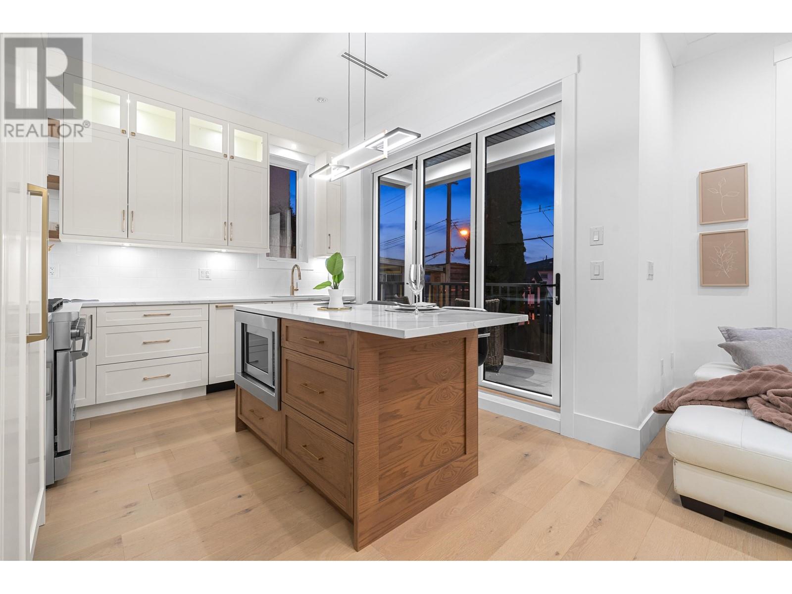 4990 Sherbrooke Street, Vancouver, British Columbia  V5W 3M2 - Photo 17 - R2997425