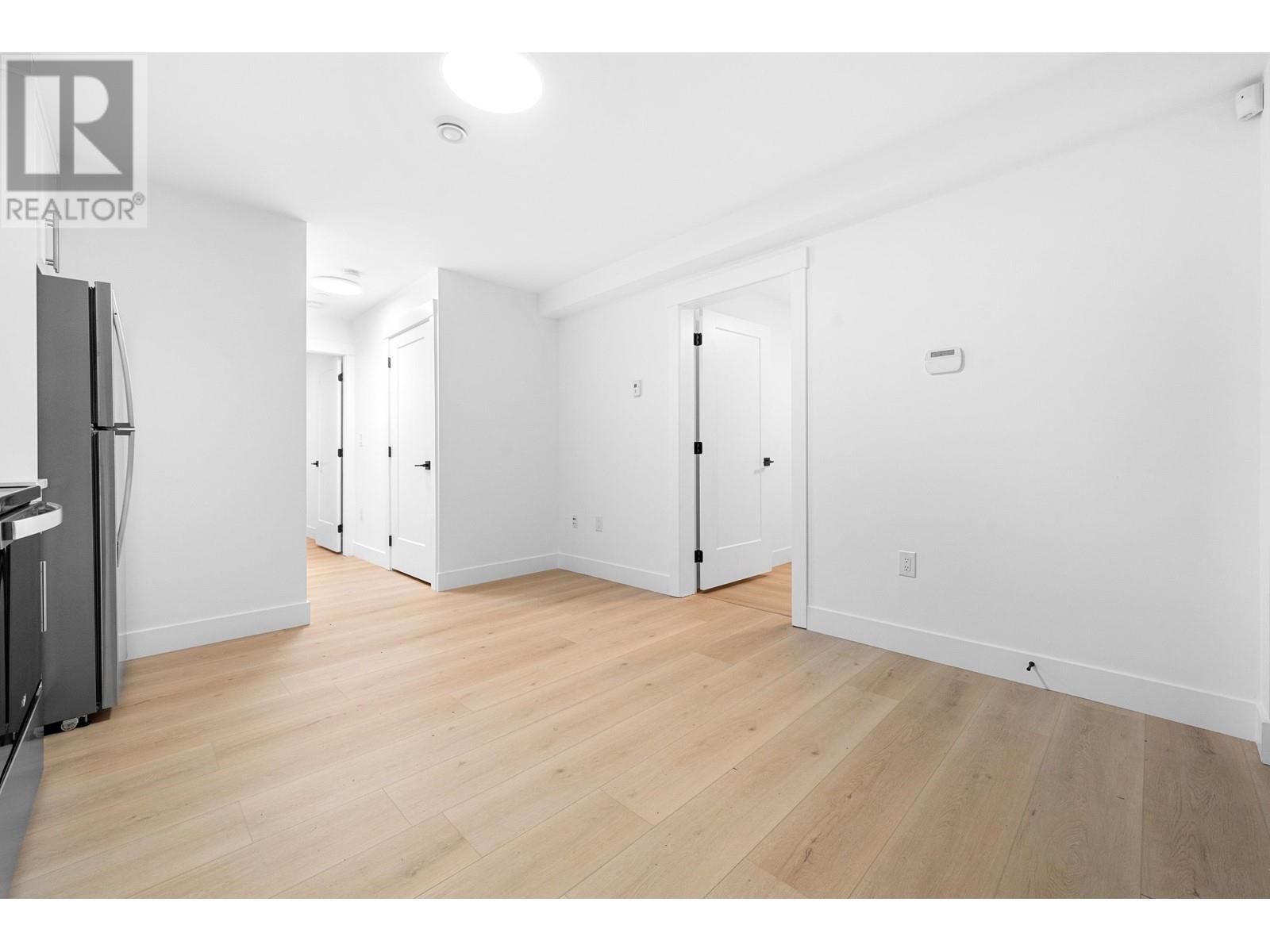 4990 Sherbrooke Street, Vancouver, British Columbia  V5W 3M2 - Photo 33 - R2997425