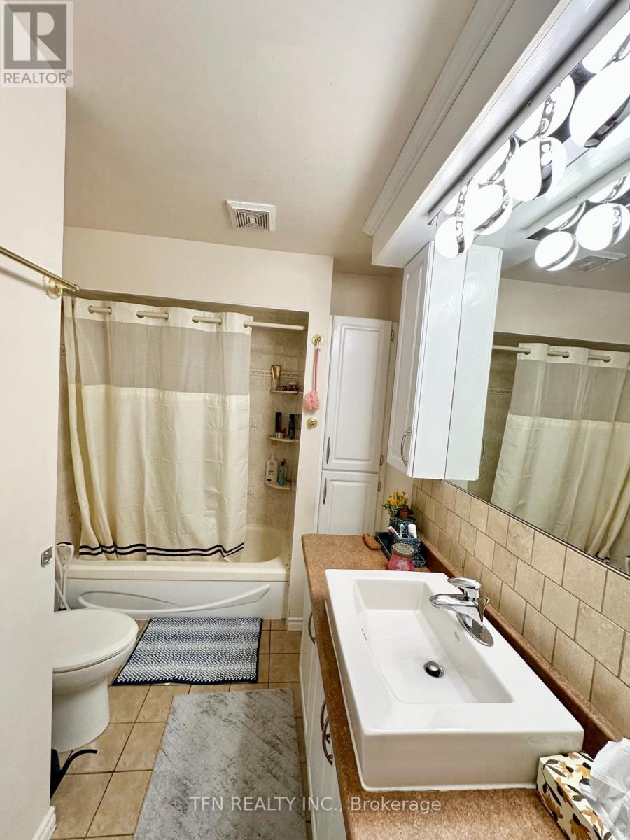 76 - 2111 Montreal Road, Ottawa, Ontario  K1J 8M8 - Photo 17 - X12121137