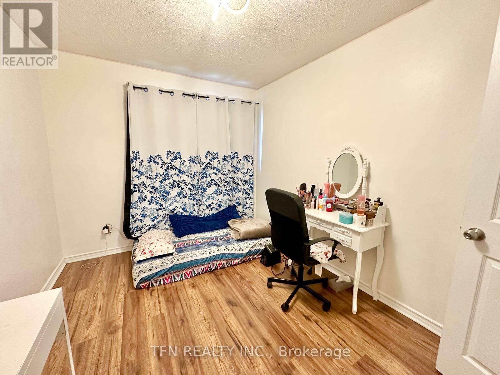 76 - 2111 Montreal Road, Ottawa, Ontario  K1J 8M8 - Photo 12 - X12121137