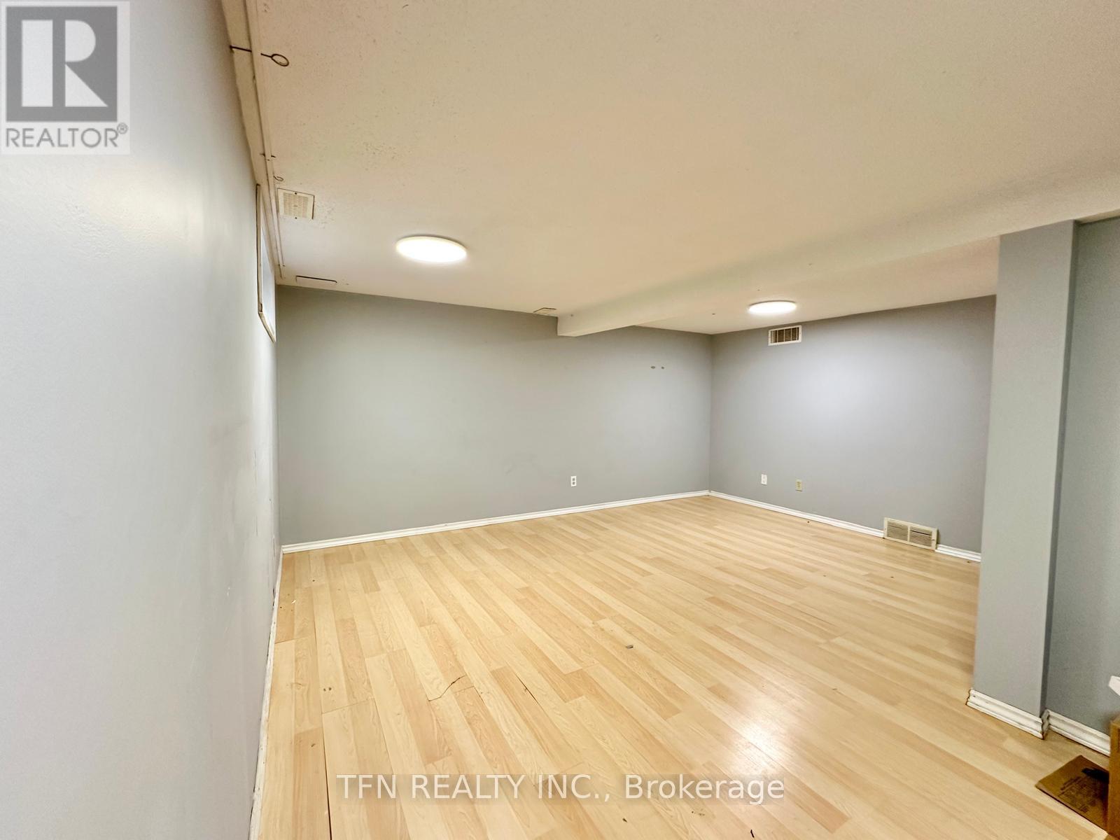 76 - 2111 Montreal Road, Ottawa, Ontario  K1J 8M8 - Photo 20 - X12121137