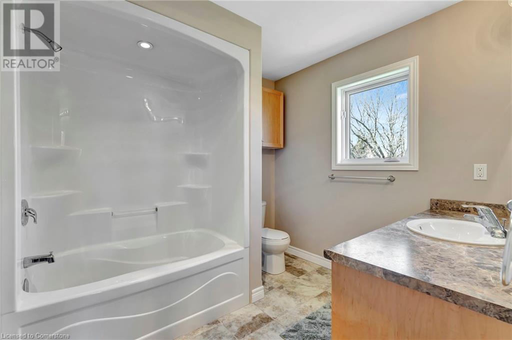 70 Governors Road E, Paris, Ontario  N3L 3E1 - Photo 28 - 40725126