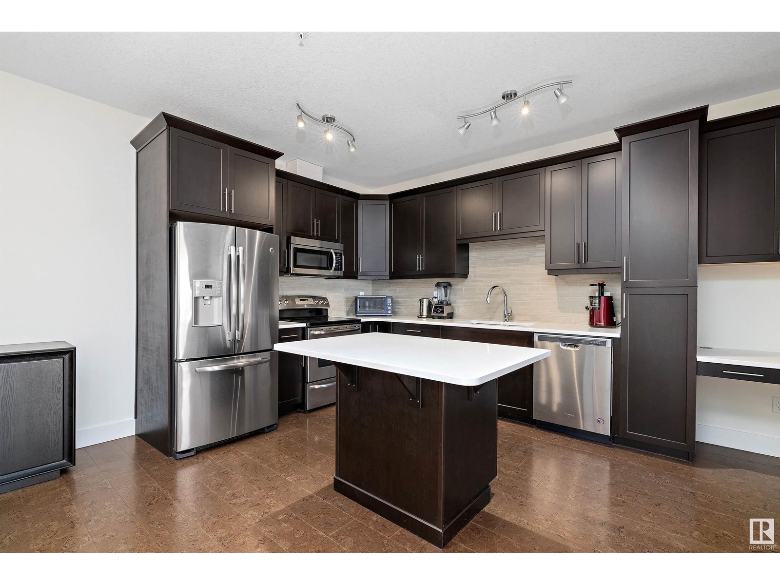 #151 6079 Maynard Wy Nw, Edmonton, Alberta  T6R 0S5 - Photo 3 - E4425605